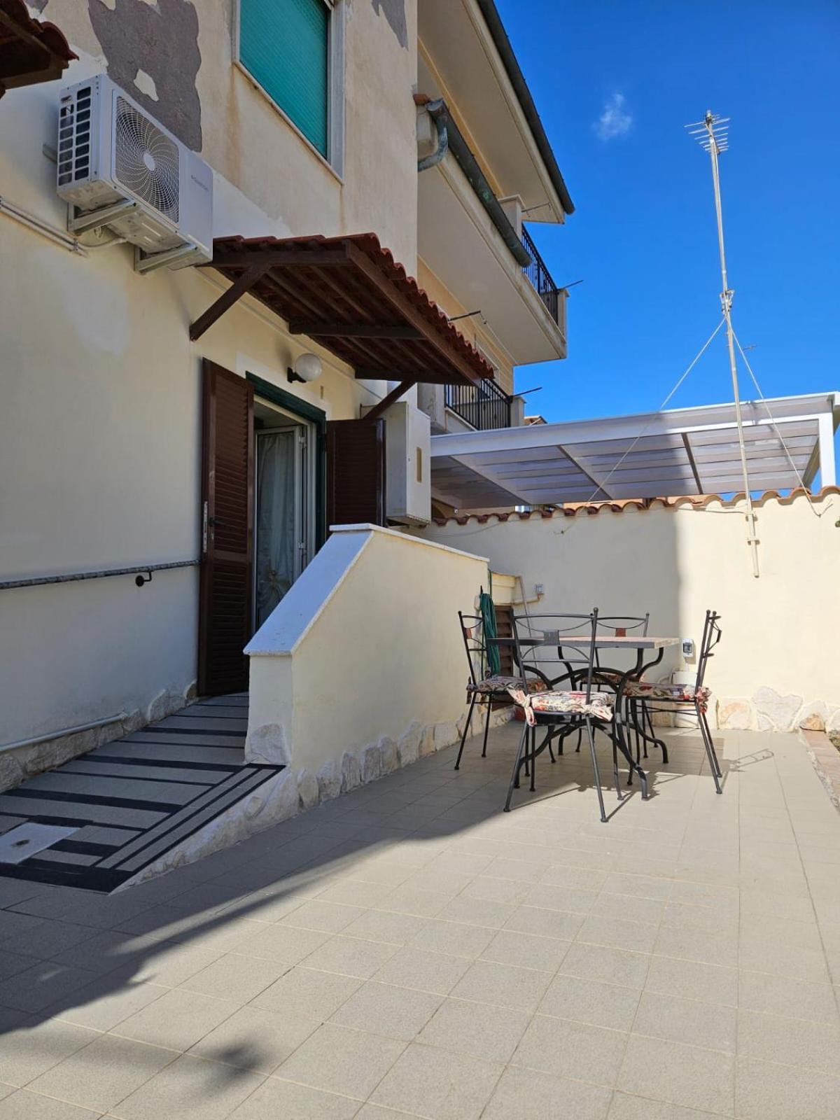 Bebo House Fiumicino Apartment Exterior photo